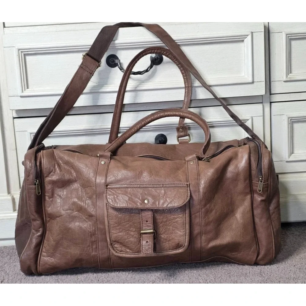 Lord And‎ Field Large Duffel Bag Brown Leather Fuzzy Lining Adjustable Travel